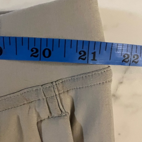 Lululemon Adapted State HR
Fleece Jogger Women’s Size 20 High Rise Slim Fit New - Picture 9 of 13